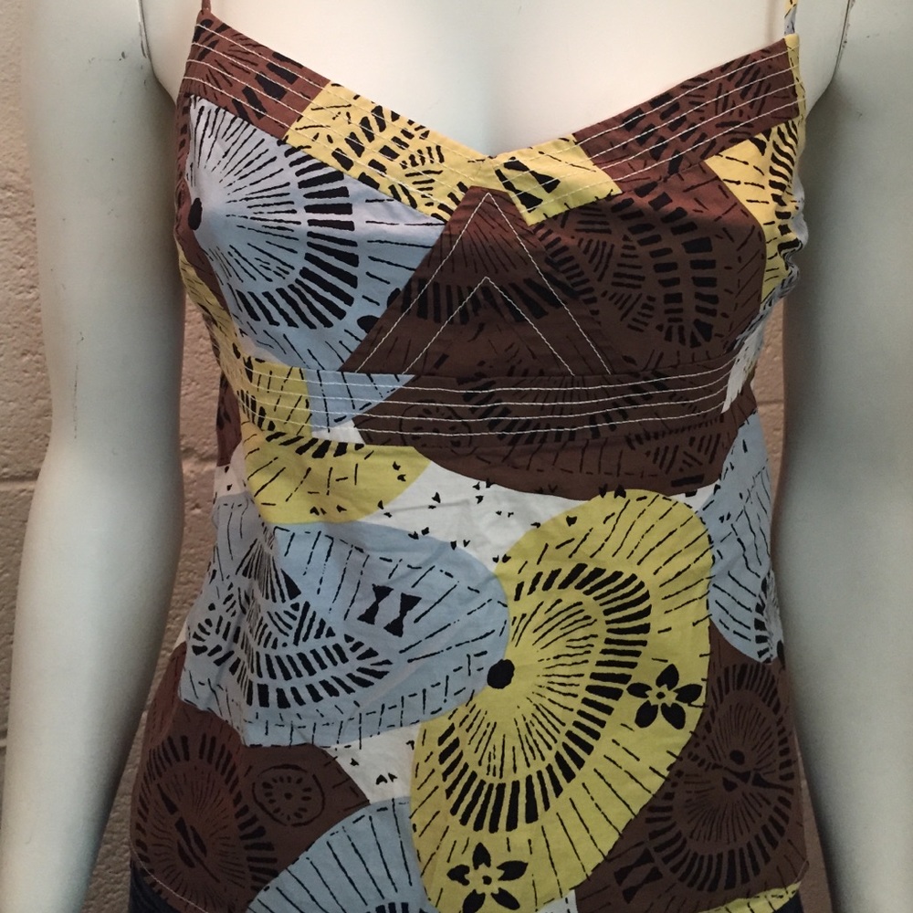 BCBG Patterned Top - Picture 3 of 4